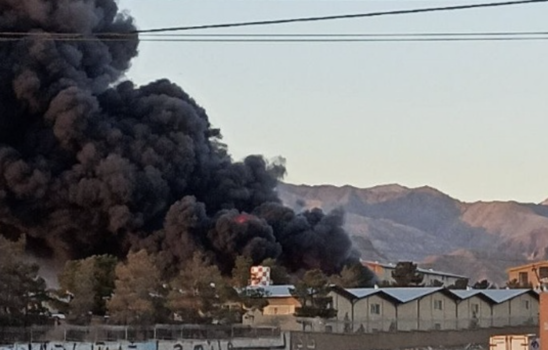 突发！这家鞋厂五个仓库烧了三个！